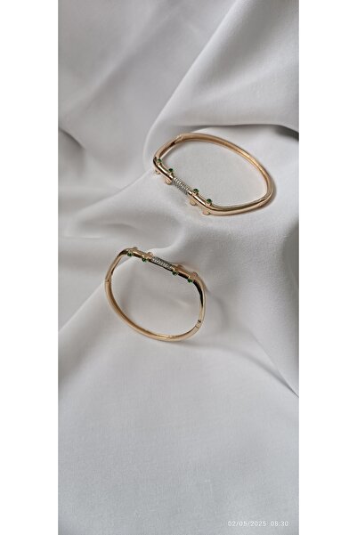 ARİ TAKI Handcuffs with Green Stone Rose&Gold
