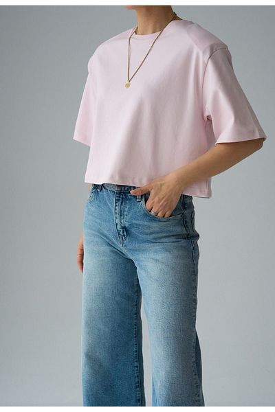 FEMMESTUDIO Women's Pink Crew Neck Crop T-Shirt with Padding Detail