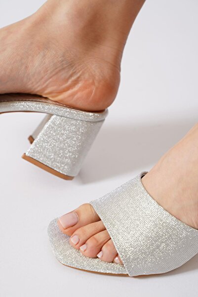 Moda Pie Papuci cu toc pentru femei Bluby Glitter Glitter argintiu