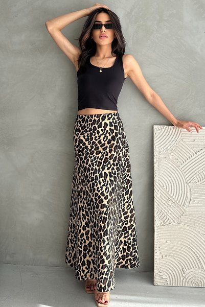 EYLANA WOMEN'S LEOPARD PRINT LONG BOUCLE SKIRT