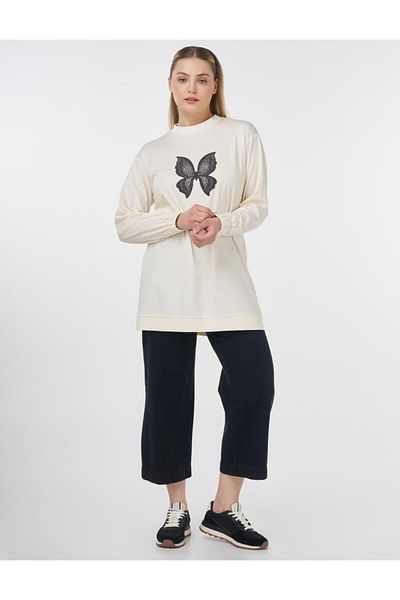 Kayra Butterfly Embroidered Sweatshirt Ecru