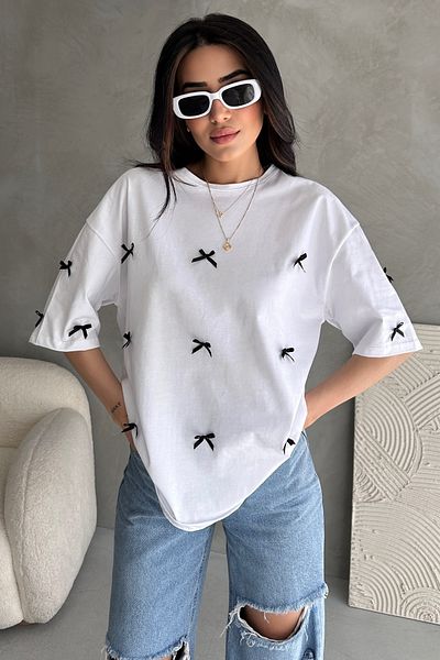 EYLANA Women's Oversized Crew Neck Ribbon Detail Cotton T-Shirt
