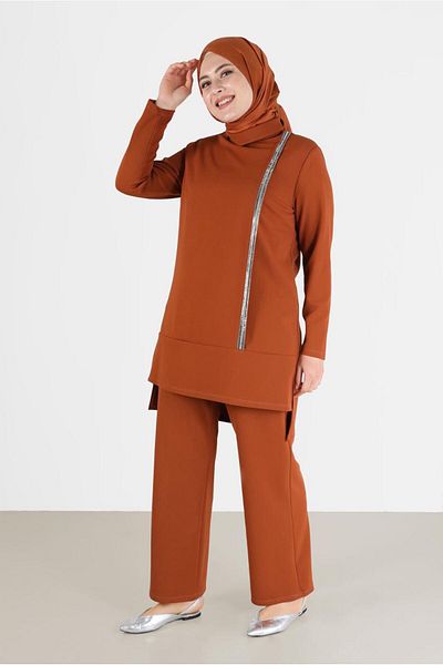 Alvina Double Pants Set with Degaje Collar and Shiny Stripe Detail - 20184