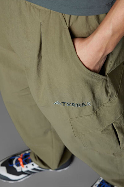 adidas Ανδρικό Running - Παντελόνι Walking Sweatpants Cargo Jf3714