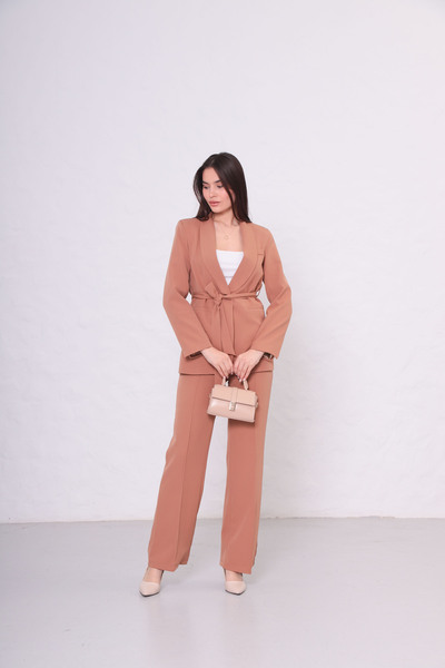 stcococix since 1990 Women Belted Blazer Jacket Loose Leg Pants Set