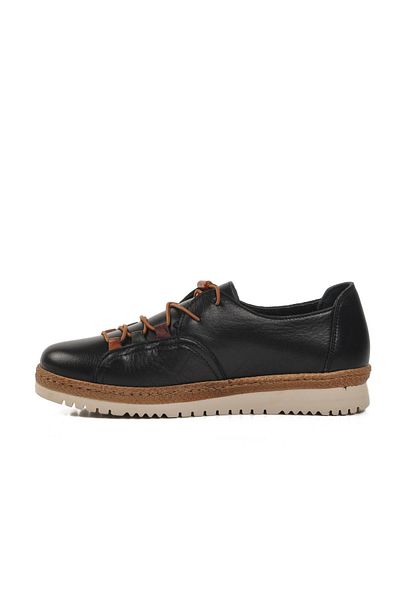 Voyager Z132 Z Black Genuine Leather Women's Casual Shoes