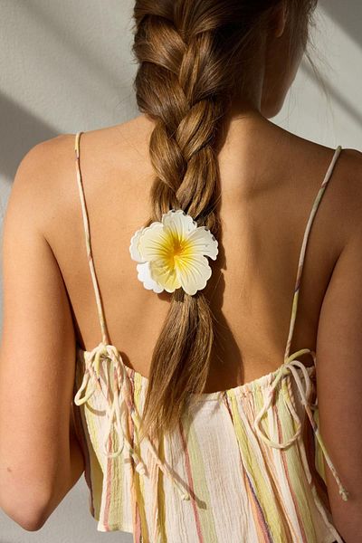 New Obsessions Tropical Hibiscus Strawberry Latch Buckle