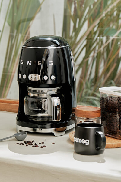 SMEG 50'S Style Retro Siyah Filtre Kahve Makinesi Dcf02bleu