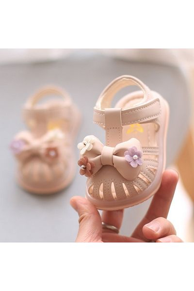Superbaby Sandale roz pudra pentru fetite, cu fundita 3D si floricele aplicate