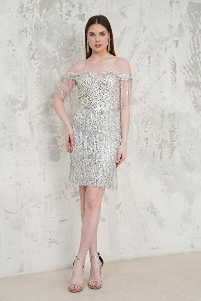 Livanomi Kayık Yaka Püsküllü Ekru Abiye Elbise