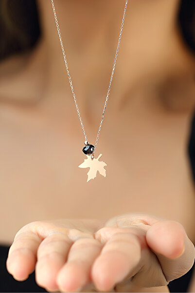 Azuris Silver Kadın 925 Ayar Gümüş Kristal Taşlı Çınar Yaprağı Kolye EMNK1038