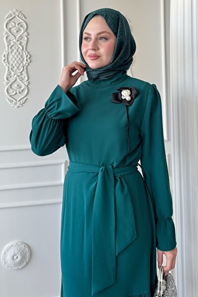 InStyle Σμαραγδένιο Πράσινο Φόρεμα με λεπτομέρεια λουλουδιών και ζωνάκι