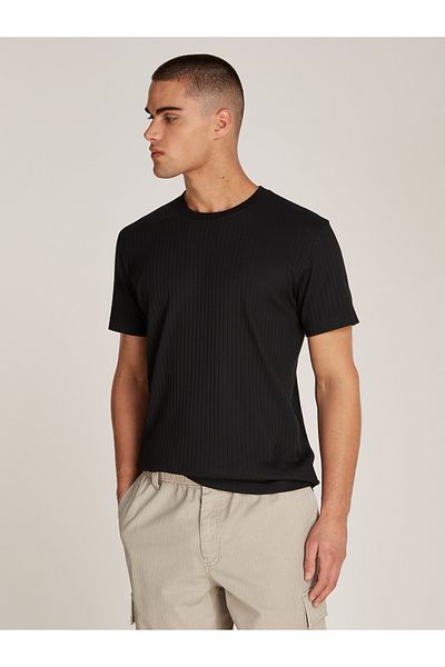 Calvin Klein Calvin Klein Men Black Short Sleeve T-Shirt