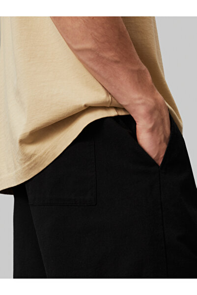 Calvin Klein Men Black Textured Cotton Shorts