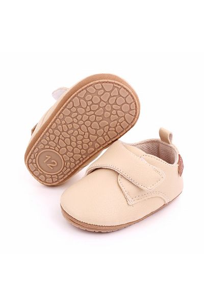 Superbaby Cream shoes with a velcro strap