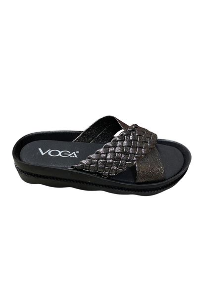 Voga شباشب نسائية مسطحة