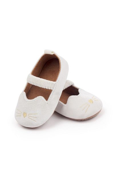 Superbaby Pantofiori ivoire cu detalii aurii brodate