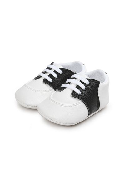 Superbaby Pantofiori eleganti albi cu insertie neagra