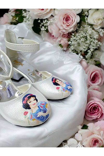 pediashoes Girl's Snow White Illustrated Little Heeled Evening Dress Shoes