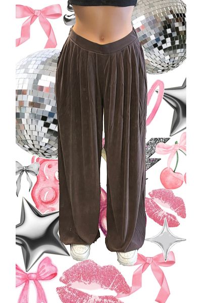 VibeGaia Brown Pleated Relaxed Cut Trousers