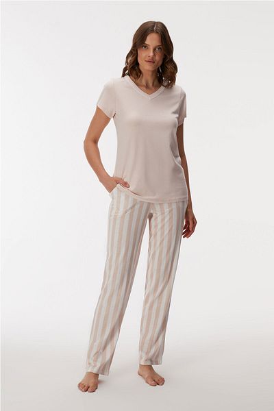 Anıl Anil Man11405 Women T-Shirt and Pants Suit