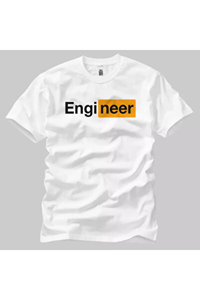 Built By Crazy تيشيرت للجنسين بتصميم مهندس