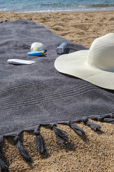 the ramify Coastline Double Sided Curl 100X180 cm Unpainted 100% Organic Cotton Fringed Beach Towel