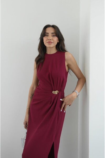 Havoş Cherry Color Crema Buckle Detailed Dress