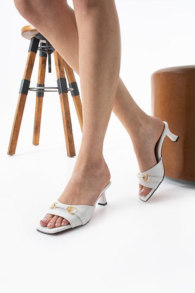 Holdays Women's White Wrap Buckle Detailed Heeled Slippers
