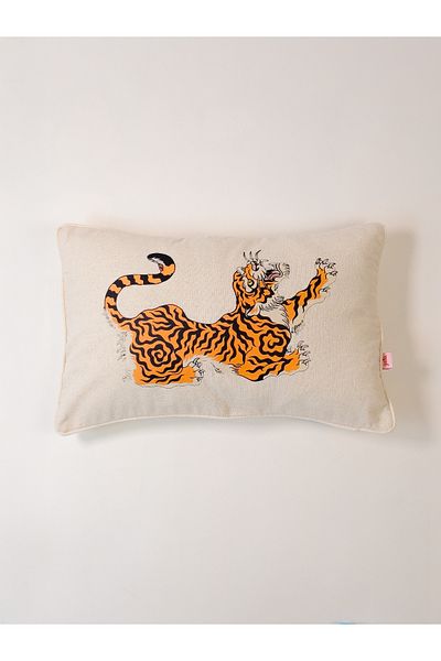 Galia Tasarım Tiger Safari Print Throw Pillow Cover