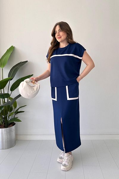 MaziButik Costum modal cu tuburi orizontale Albastru închis