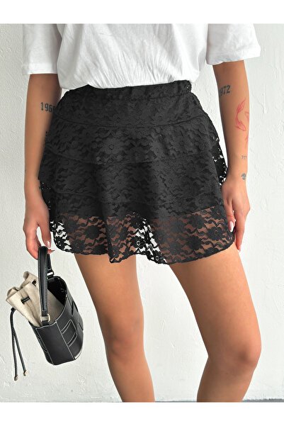 sportiness Шорти з мереживною спідницею з мереживної тканини