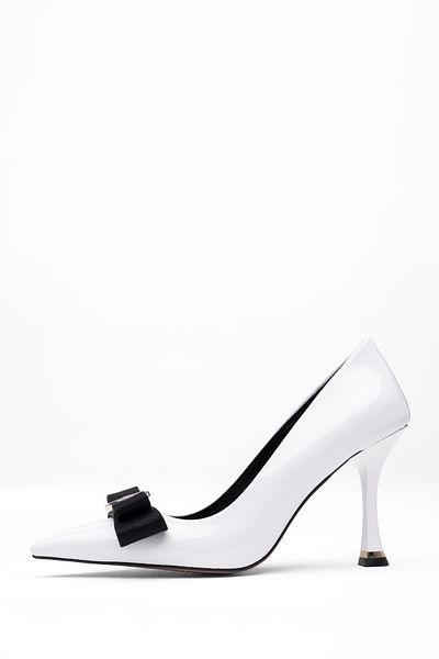 Tasarım Piele lacuita, fundita lucioasa, cu toc subtire, rochie de seara eleganta cu varf ascutit si pantofi stiletto eleganti