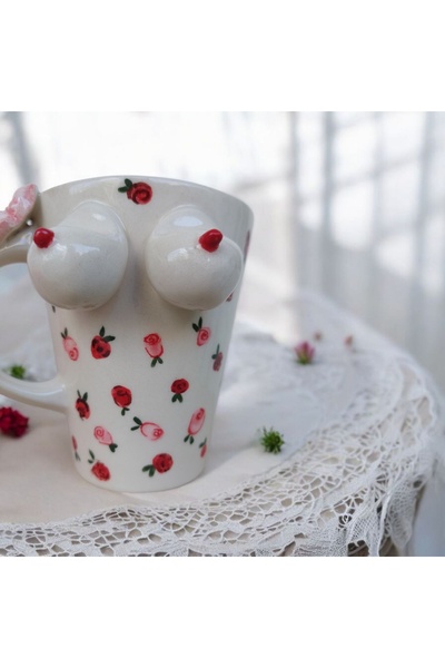 Kübistseramik Seramik el yapımı Memeli kupa