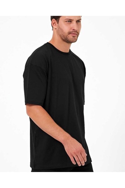 libukes Oversize Black T-shirt