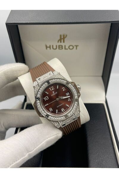 Hublot هوبلو كلاسيك نسائية القطر 33 مم