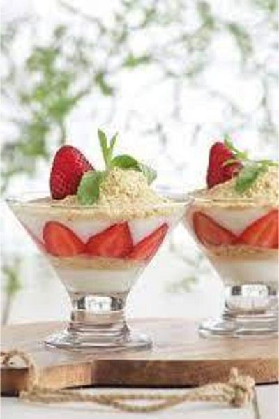 LAV Cre367 Glass Footed Ice Cream Bowl 165Cc (3 Pcs) Magnolia Bowl