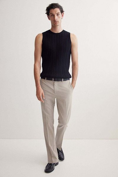 H&M بنطلون Slim Fit مصمم خصيصًا
