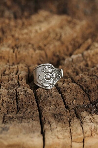 Clariss Authentic Flower Design Adjustable Women's Ring