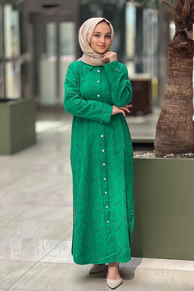 Invee Jewelled Buttoned Invee Guipure Dress