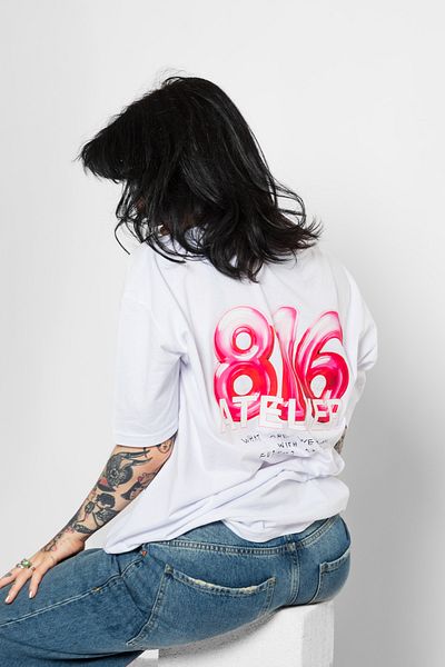 Sekizbiraltı Λευκό μπλουζάκι Unisex 816 Atelier Printed Oversize
