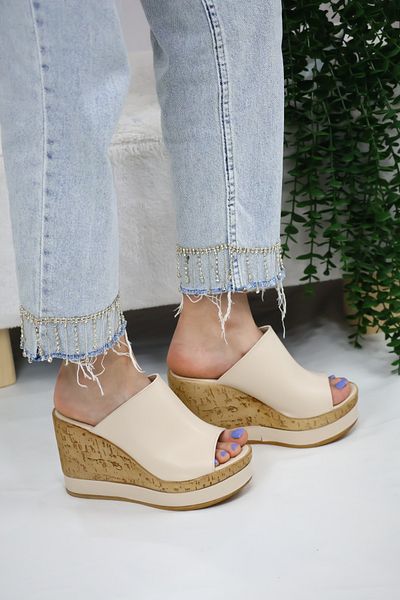 asmi shoes Women's Beige Padded Cork Sole Ribbon Wrapped 10 cm Heeled Slippers