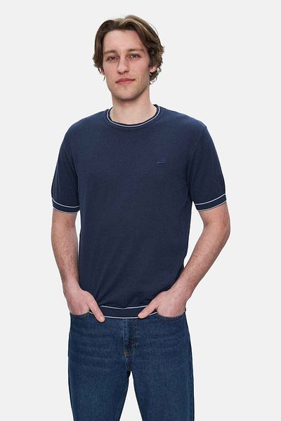 UCLA Tricou pentru bărbați FARED bleumarin cu decolteu cu broderie standard
