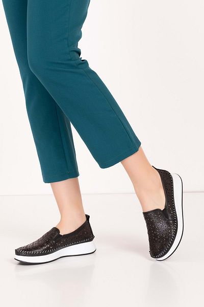 Gondol Pantofi de vară confortabili din piele naturală kla.15