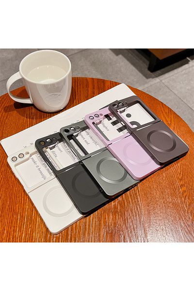REDz Accessories EliteMatte Case, Magsafe, Compatible with Samsung Z Flip 5, Full cover, Ultra-thin, Gray