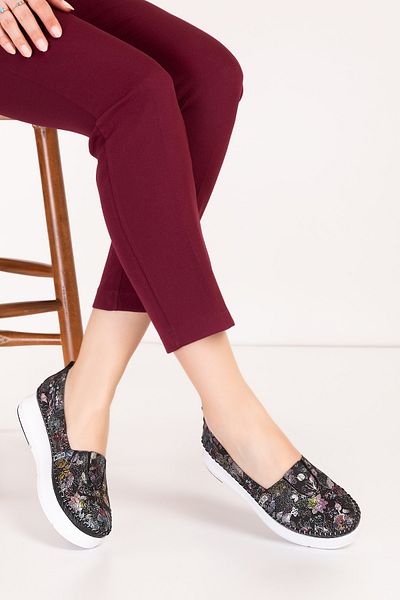 Gondol Genuine Leather Comfortable Summer Flower Patterned Shoes Kla.24