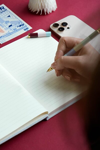 Victoria's Journals Caiet din piele intoarsa din catifea A5 (14,8x21 cm) 100gr 160 pagini cu rigle