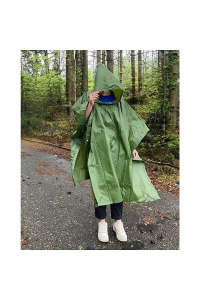 zola Pelerina de ploaie cu gluga,oversize, poliester impermeabila, lungime totala 127 x 100 cm, verde