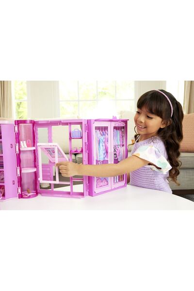 mattel Barbie Barbie a její vysněný šatník