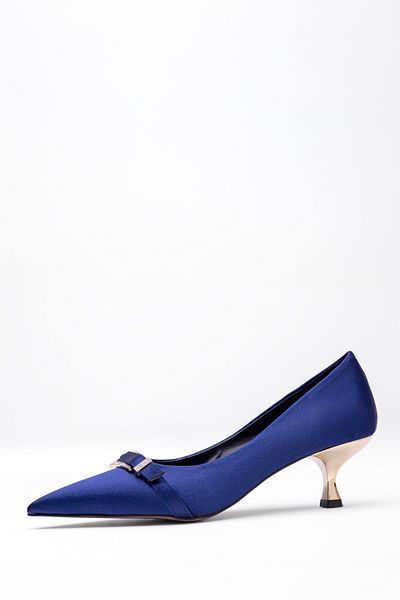 Tasarım Pantofi de damă din țesătură din satin cu cataramă cu toc subțire - Rochie de seară cu toc mic cu detalii elegante din piatră